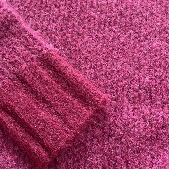 Banana Republic Oversized Petite Alpaca Blend Sweater Cranberry Purple Color PXS - Picture 5 of 6